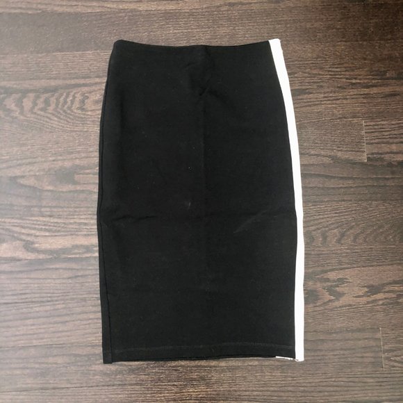 Black & White Pencil Skirt - Picture 6 of 6